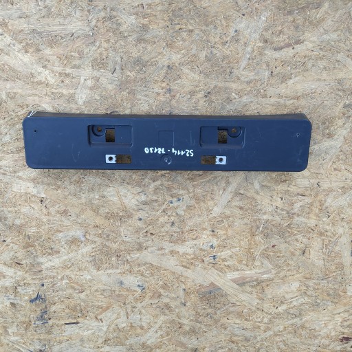 LEXUS NX 17- РАМКА НАКЛАДКИ ДЛЯ НОМЕРНОГО НОМЕРУ 52114-78130