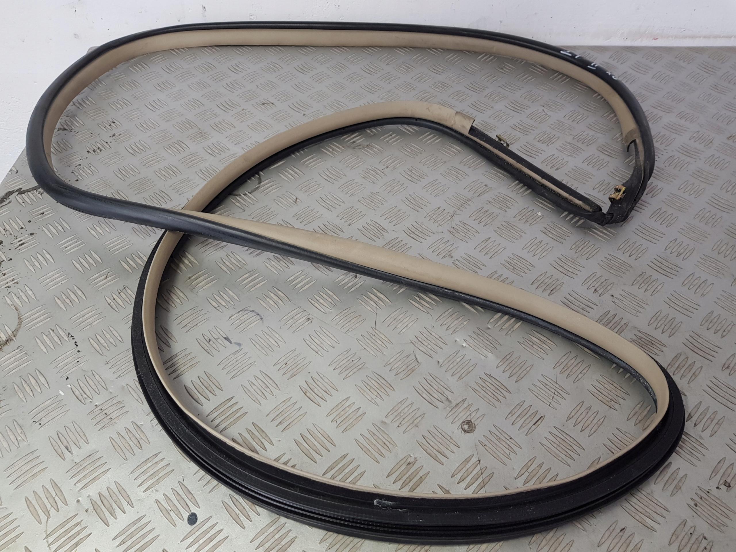 LEXUS RX II XU30 УЩІЛЬНЕННЯ ДВЕРЕЙ ЛІВИЙ ЗАДНІЙ FV