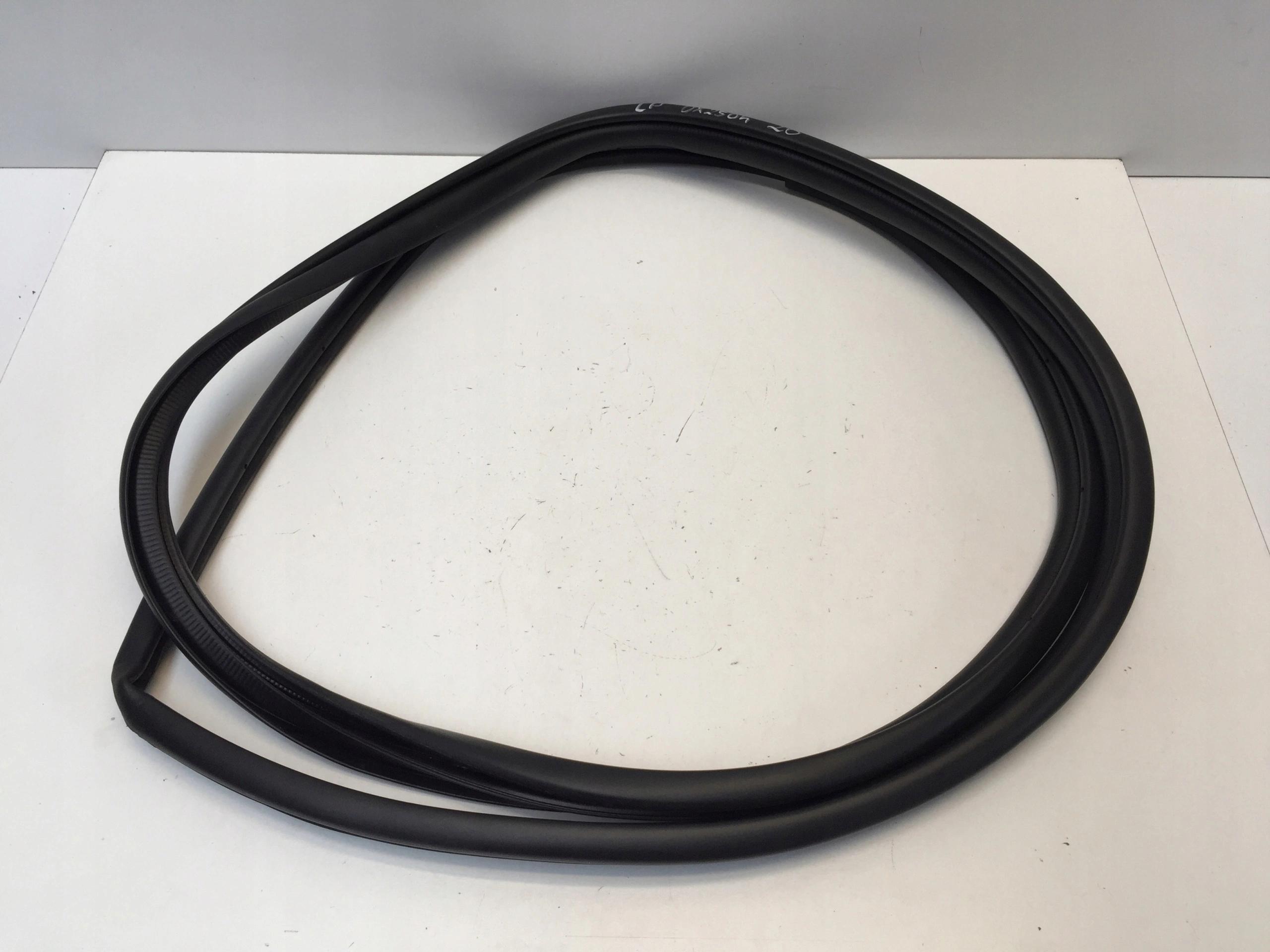 LEXUS UX 250H 2021 УПЛОТНЕНИЕ ДВЕРИ ПЕРЕДНЕЕ ЛЕВОЕ