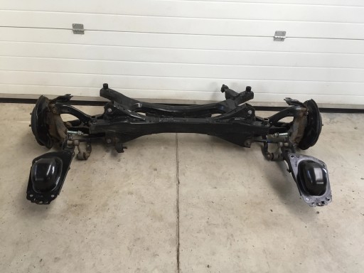 89544-12030 - Lexus ux 250h 21r 2.0 гібридний задній підвісний промінь