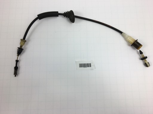 /000979 - Кабель газа Мерседес В124 260э 260те 300э 300те 300се 1243001630 М103