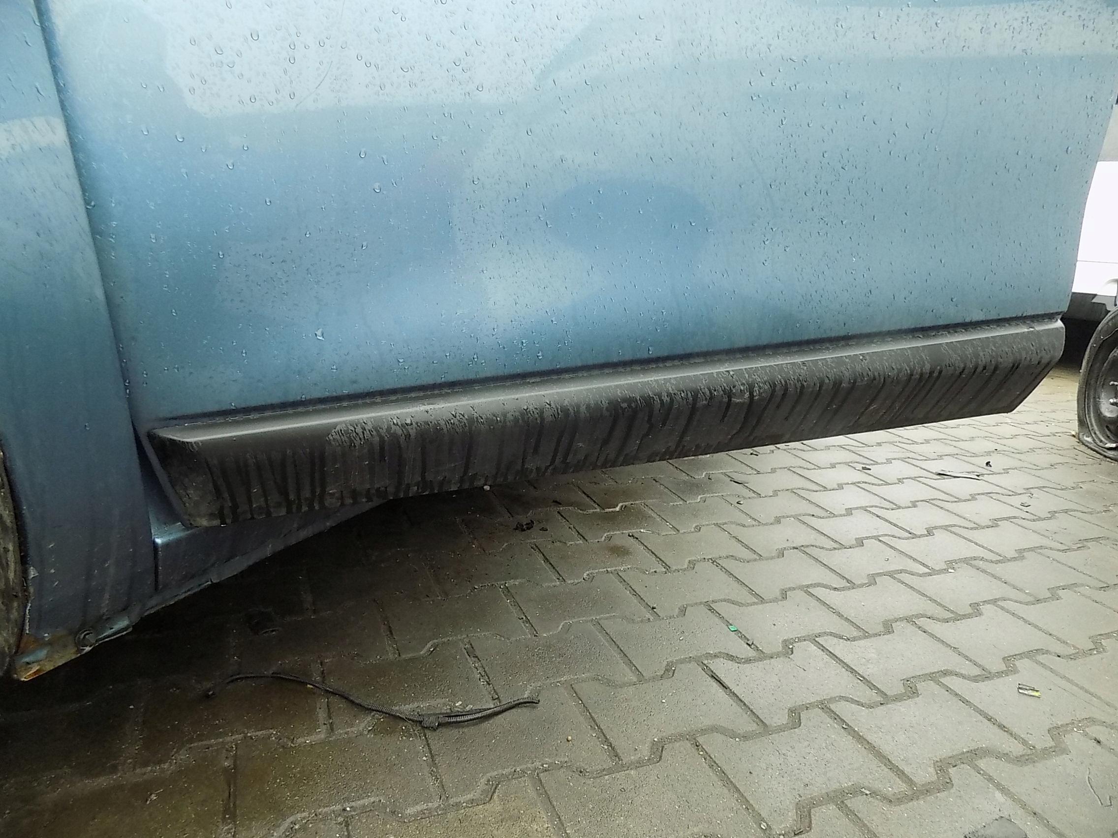 МОЛДИНГ BLEND ДВЕРЬ ЛЕВАЯ ПЕРЕДНЯЯ DACIA DOKKER