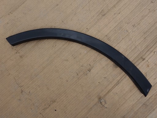 4M0853818 - Обшивка крыла AUDI Q7 4M0 правая задняя