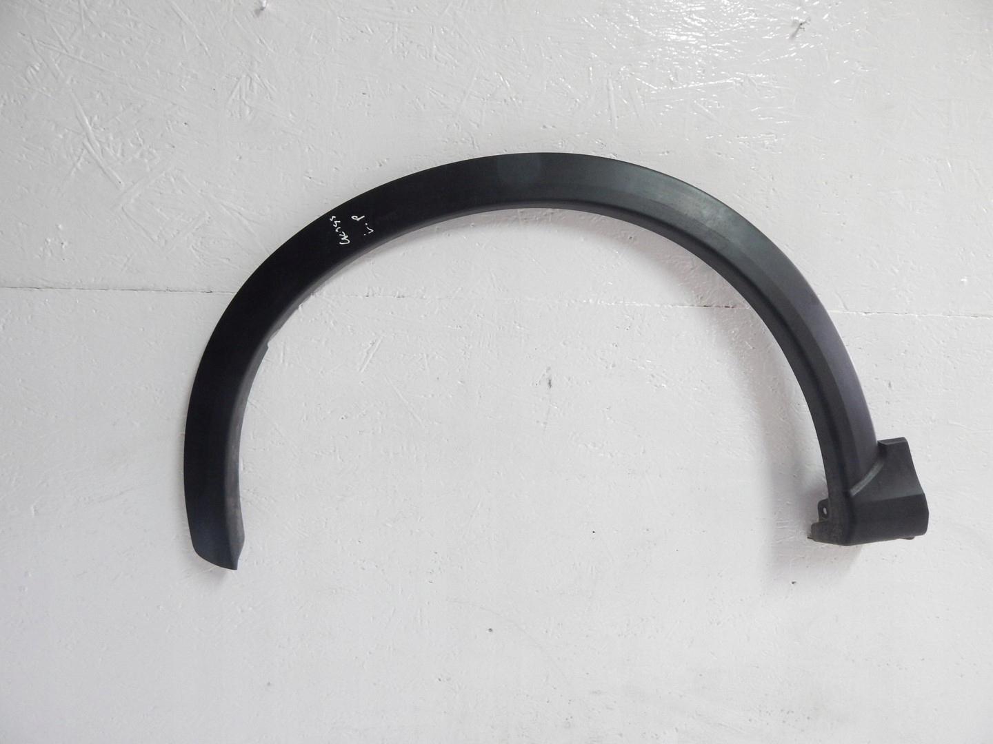 ОБШИВКА КРИЛА ЛІВА MITSUBISHI ECLIPSE CROSS