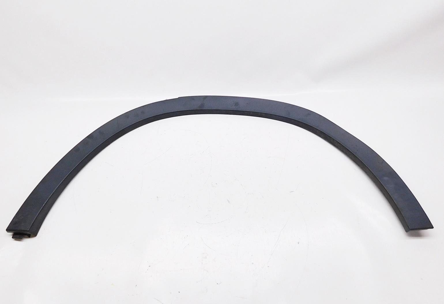 A1568851300 A1568851500 - Обшивка крила ліва задня-MERCEDES GLA X156