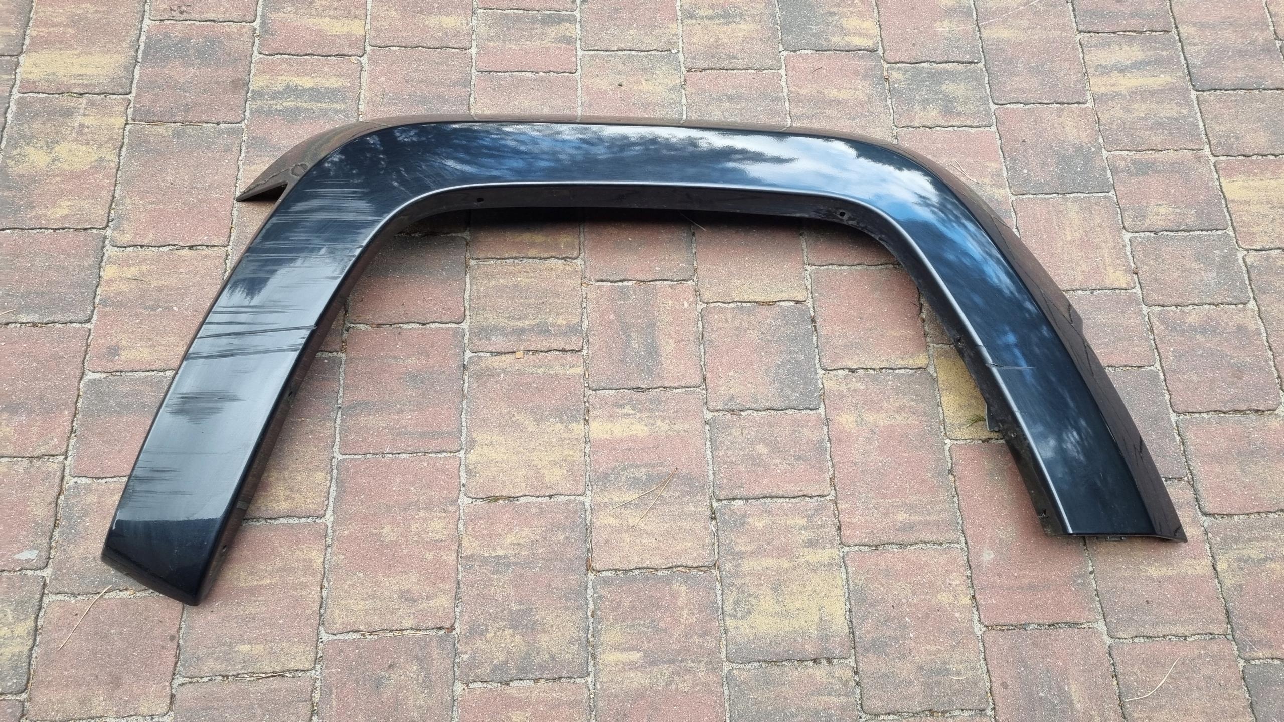 БРЫЗГОВИК ПЕРЕДНИЙ ЛЕВЫЙ JEEP CHEROKEE KK