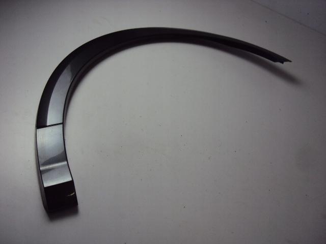 81A853817A - Бризговики лівий задній AUDI Q2 2016-LZ7S