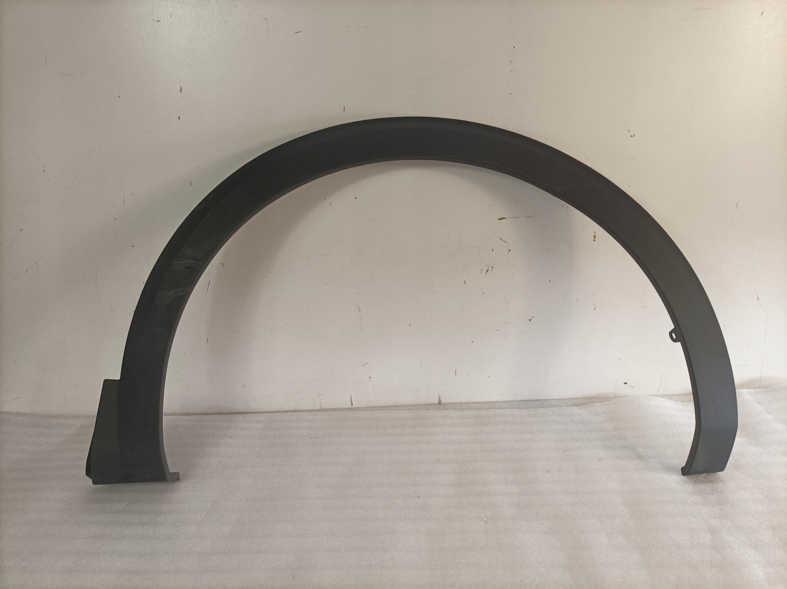 9825288877 - БРЫЗГОВИК PEUGEOT 3008 II ПЕРЕДНИЙ ПРАВЫЙ