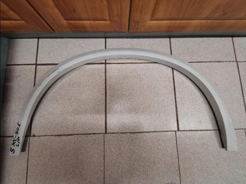 БРЫЗГОВИК ПЕРЕДНИЙ VOLVO XC90 II 31378162