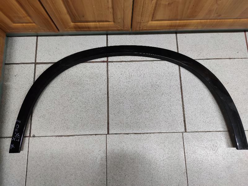 БРЫЗГОВИК ПЕРЕДНИЙ VOLVO XC90 II 31463346