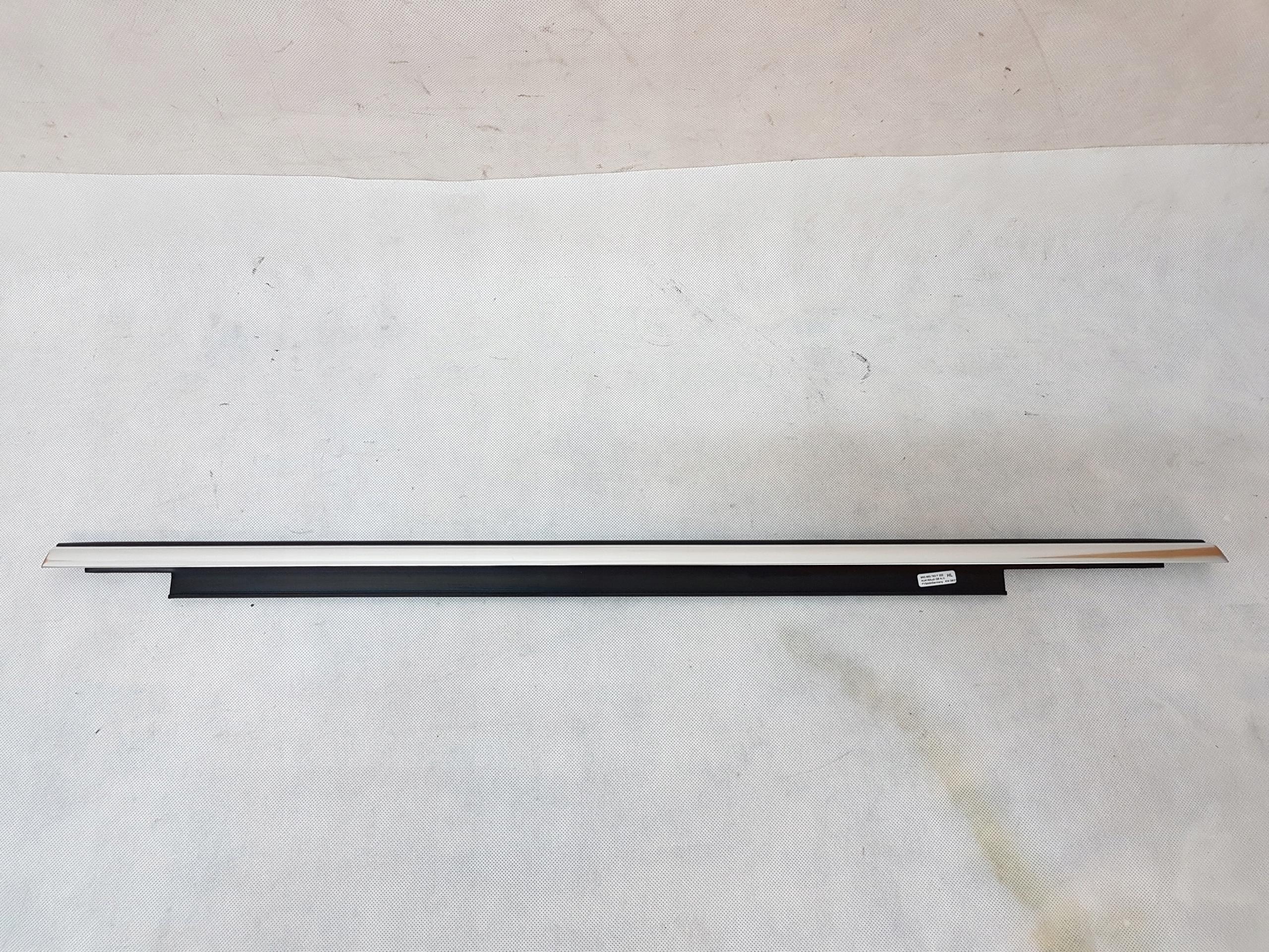 Хромированная накладка двери AUDI Q5 8R левая задняя 8R0853763F