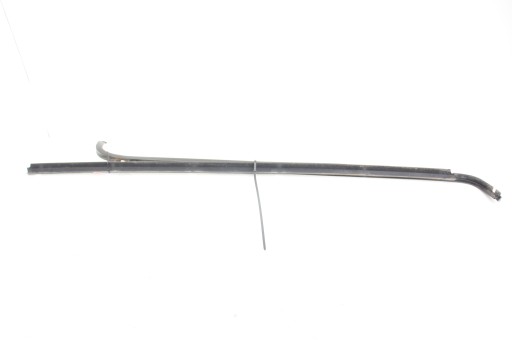 994-028 - Хромована планка вітрового скла Porsche 924 75-88