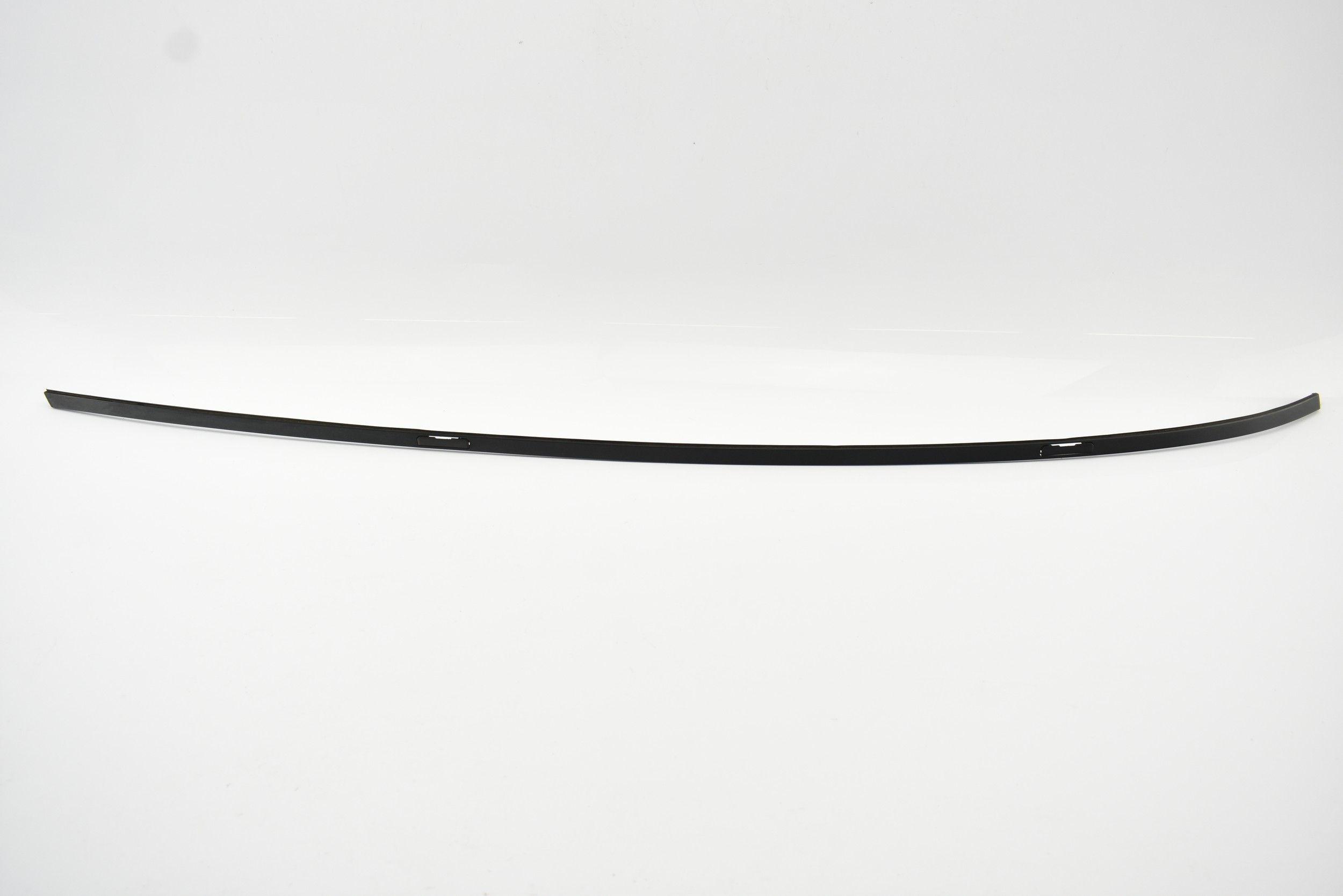 0126498573 - НАКЛАДКА НА КРЫШУ ЛЕВАЯ SUZUKI BALENO II 15-