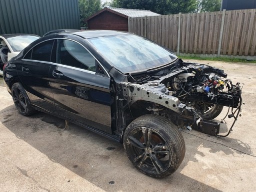 Накладка на дах MERCEDES CLA W117 A117 інші деталі