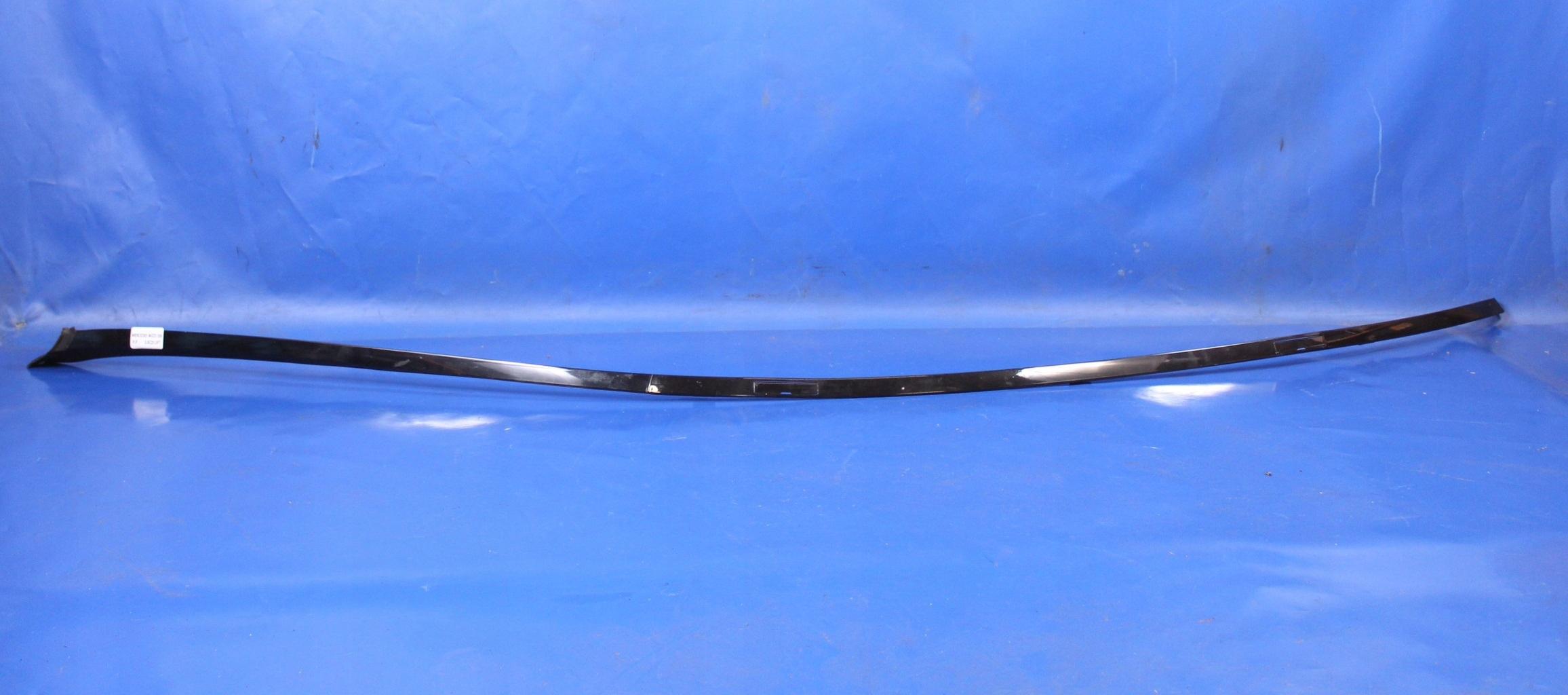 LDPS320 - Обшивка крыши правая MERCEDES S Class W221 короткая