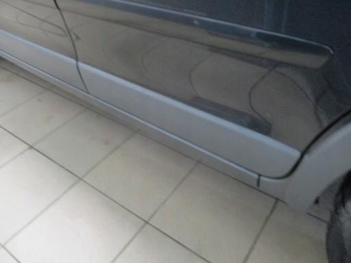 НИЖНЯЯ НАКЛАДКА ЛЕВОЙ ДВЕРИ VW POLO CROSS COLOR LC9Z