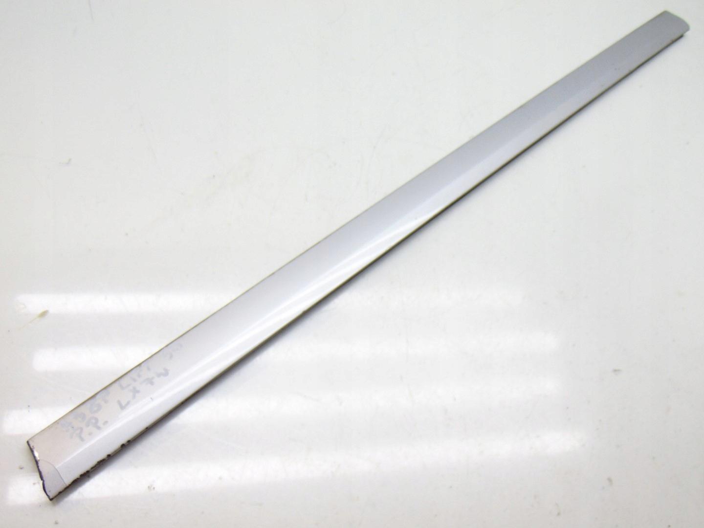 Нижня планка дверей права передня AUDI A3 8P LIFT 08-