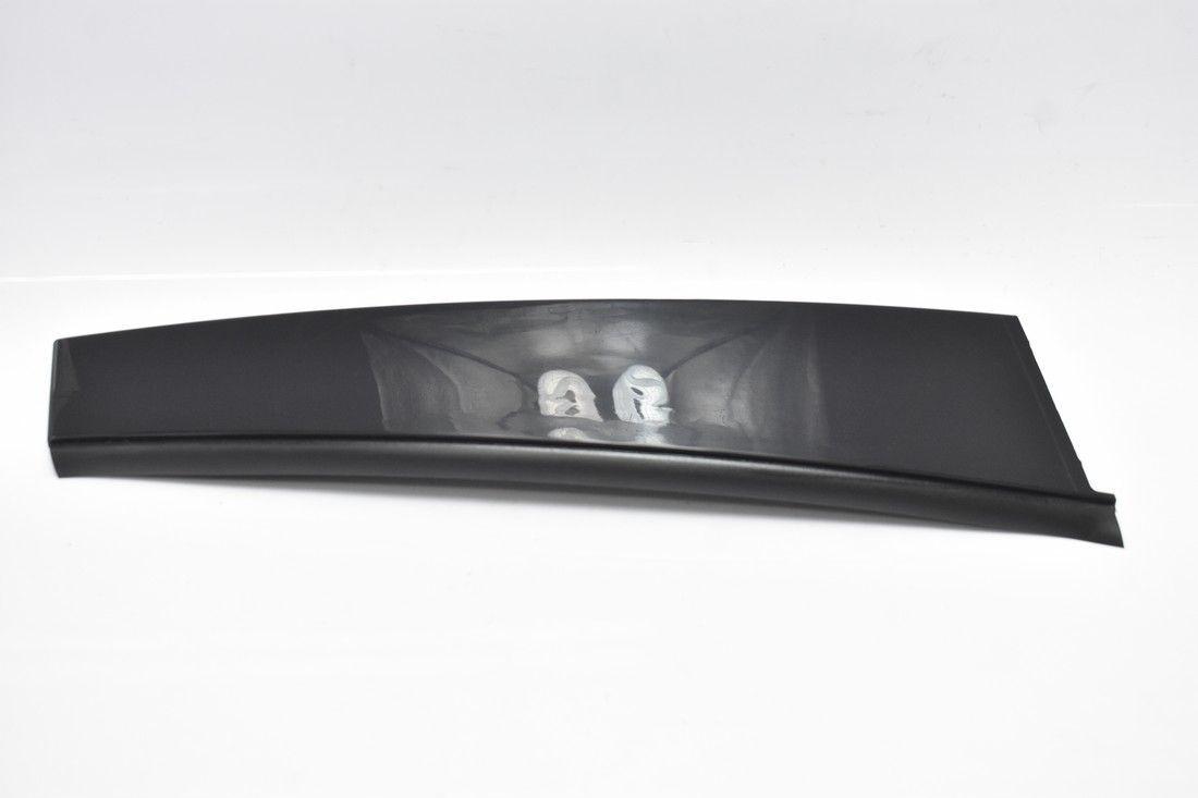 Молдинг двері лівий задній 32257391 VOLVO V60 II 18-