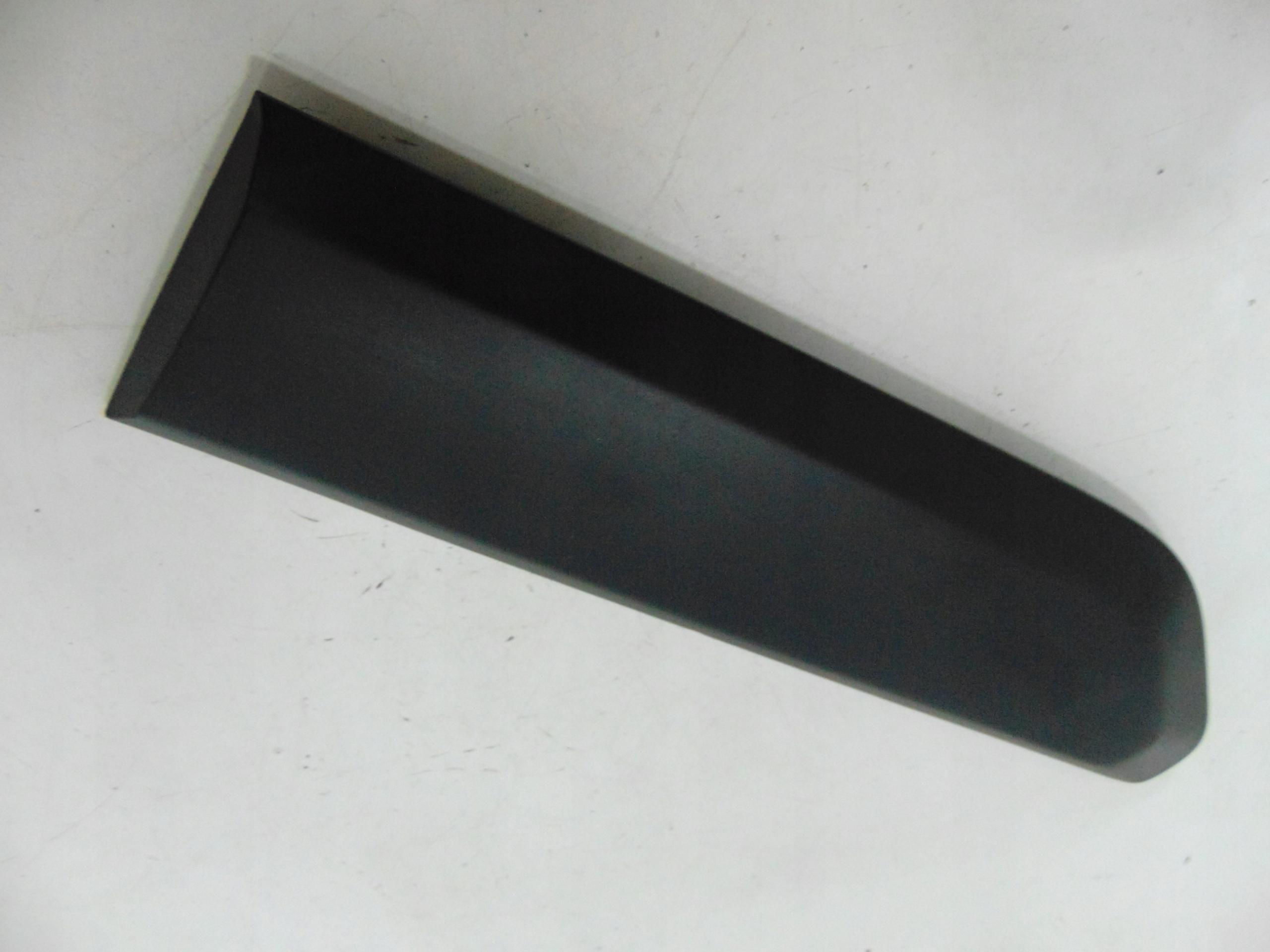 9817695577 - МОЛДИНГ ДВЕРІ ЛІВИЙ ЗАДНІЙ BERLINGO IV COMBO E