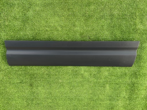 L8B2-21064-B - МОЛДИНГ ПРАВОЇ ДВЕРІ ПРАВИЙ ЗАХИСНИК