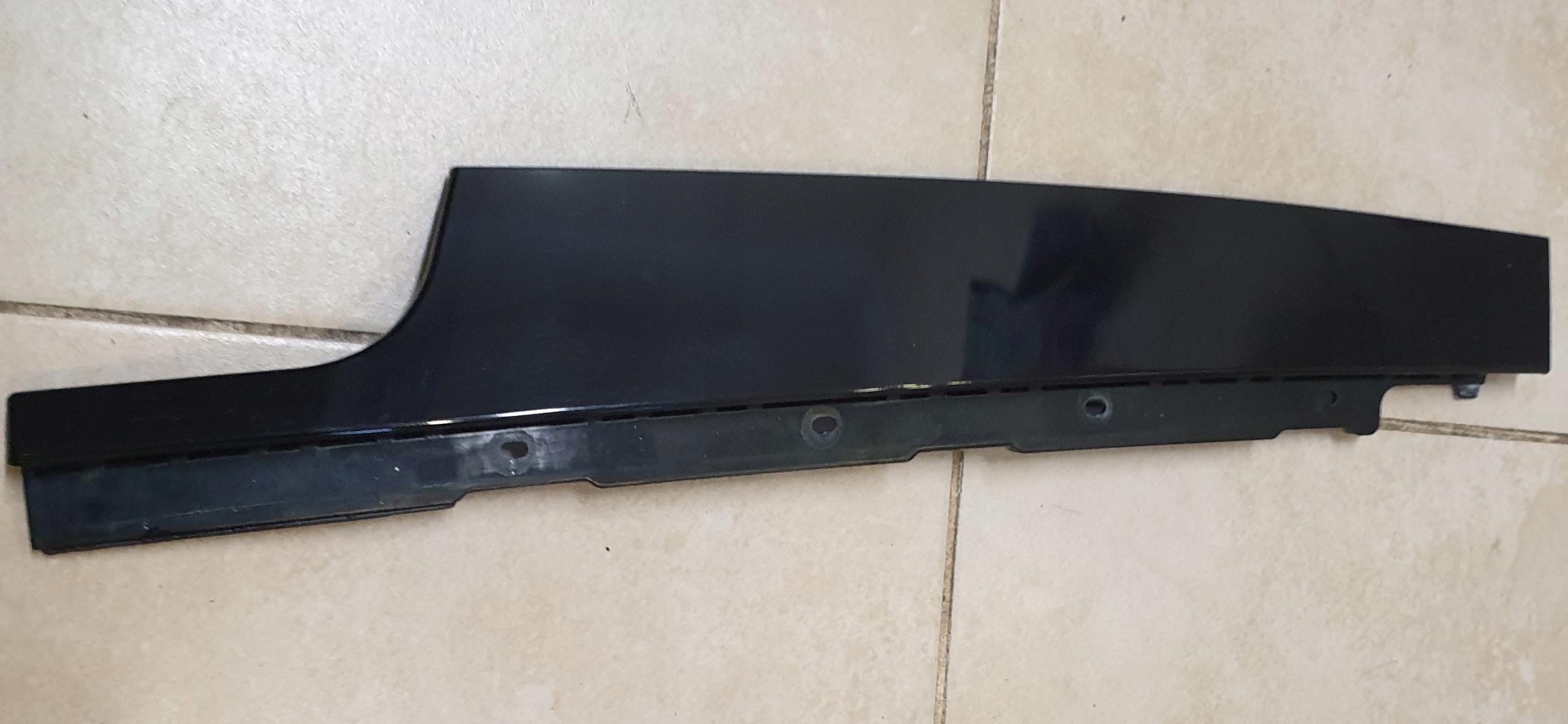 5133 7154310 - Молдинг двері ПД Пд стійки BMW 1 E87 дзеркало