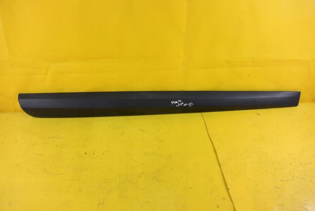 801860007r - НАКЛАДКА ПРАВОЇ ДВЕРІ RENAULT MEGANE III COUPE 2011