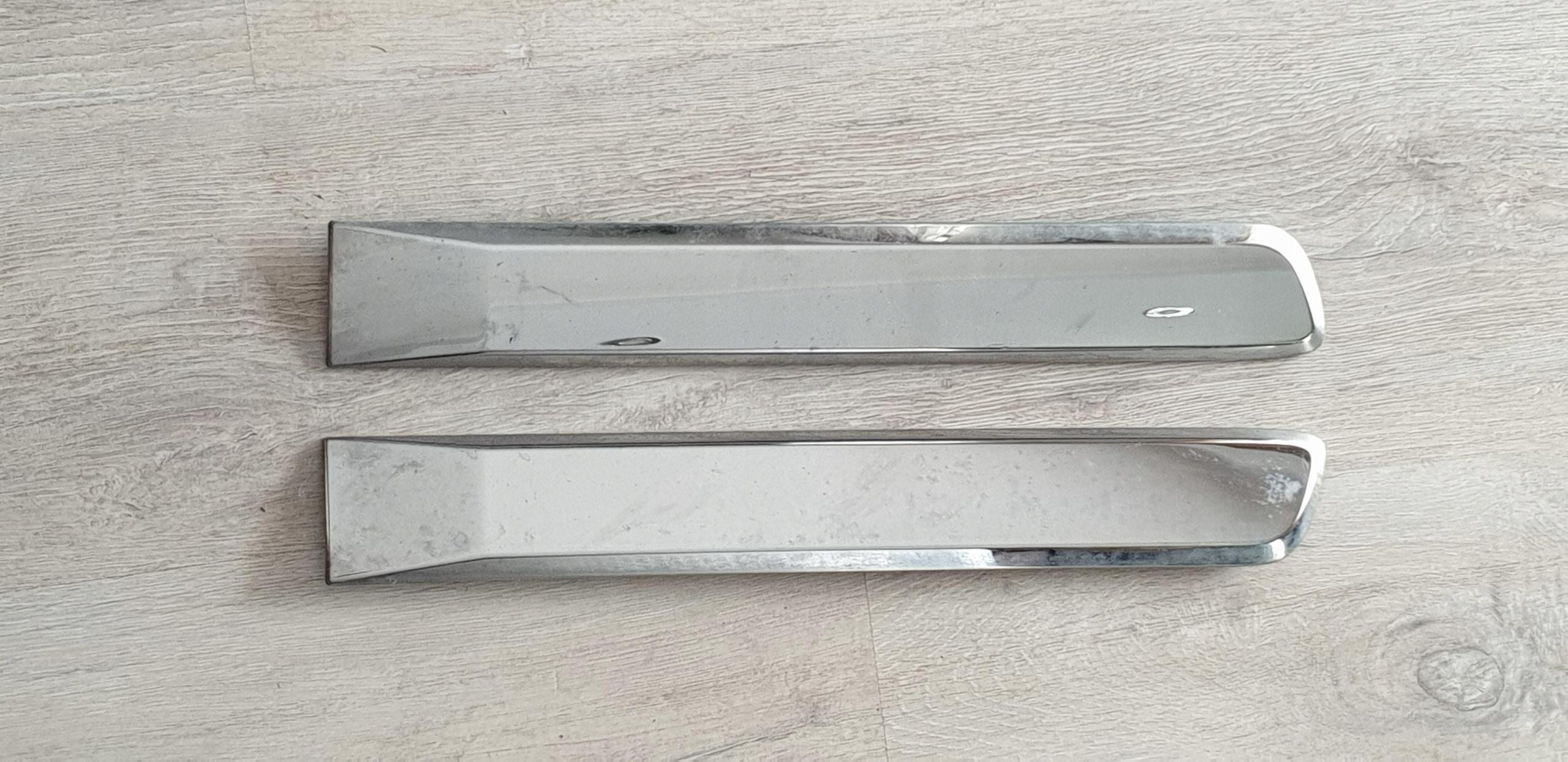 Накладка на задні двері JEEP CHEROKEE LIBERTY KJ 05-07r