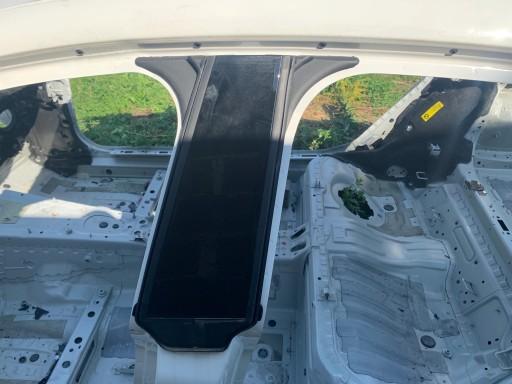 НАКЛАДКА КУЗОВА, ЦЕНТРАЛЬНАЯ СТОЙКА, ЛЕВАЯ СТОРОНА, BMW 4 G26 SHADOW LINE