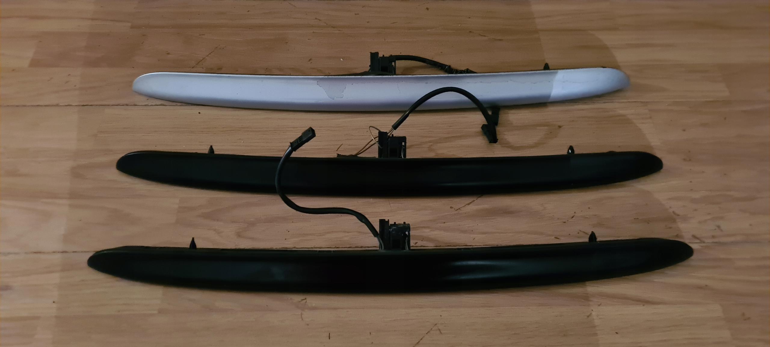 Планка люка микро контакт BMW 3 E46 купе 0461700