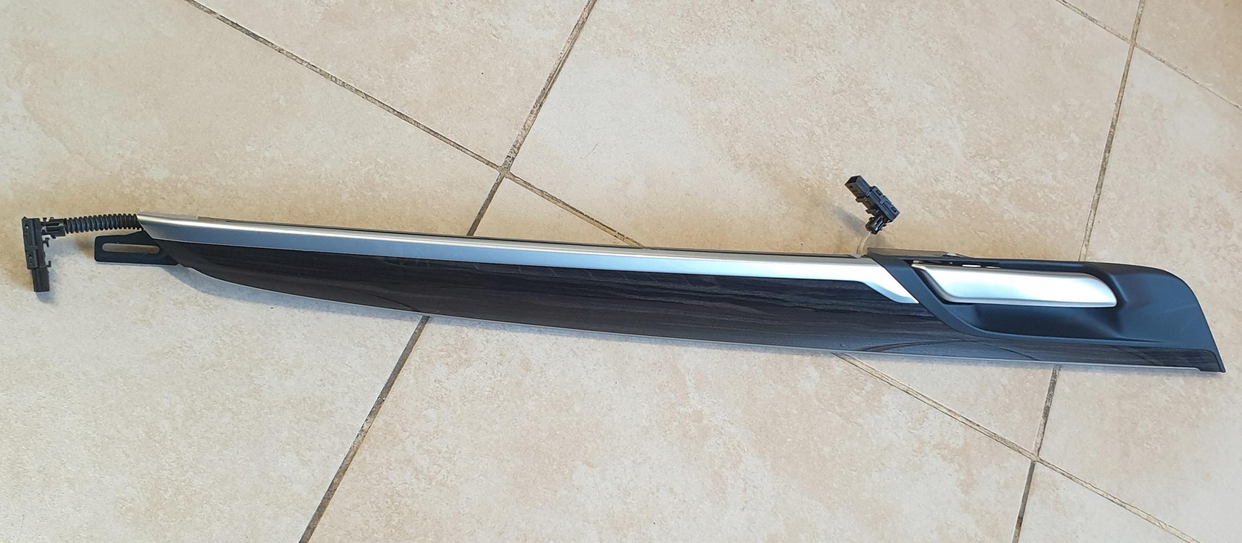 9321268 7350606 - Светодиодная панель декор двери задний правый BMW X1 F48 OE