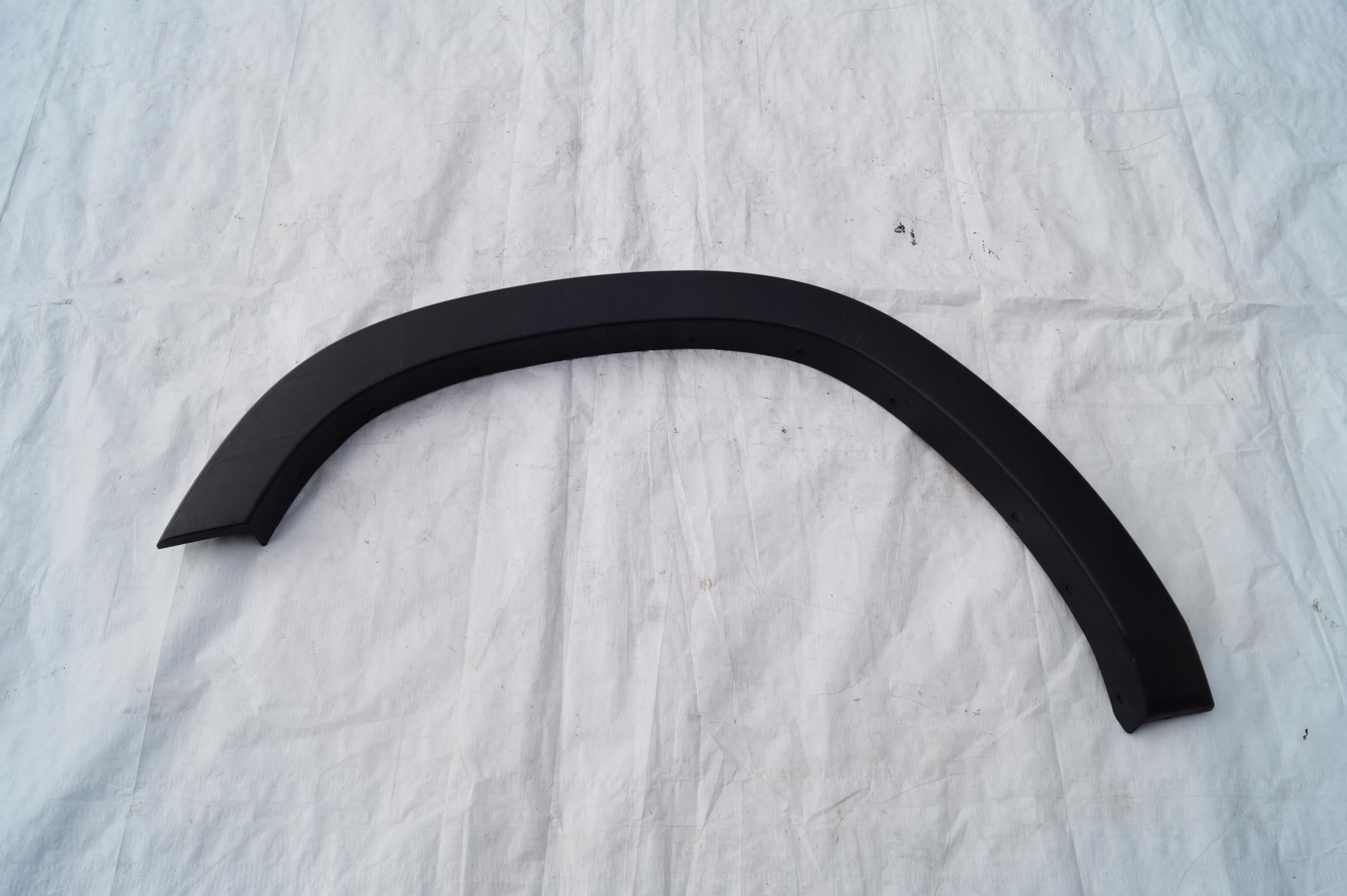 6EK57TRMAD - НАКЛАДКА НА КРЫЛО ПЕРЕДНЯЯ ЛЕВАЯ DODGE RAM 1500 18-22