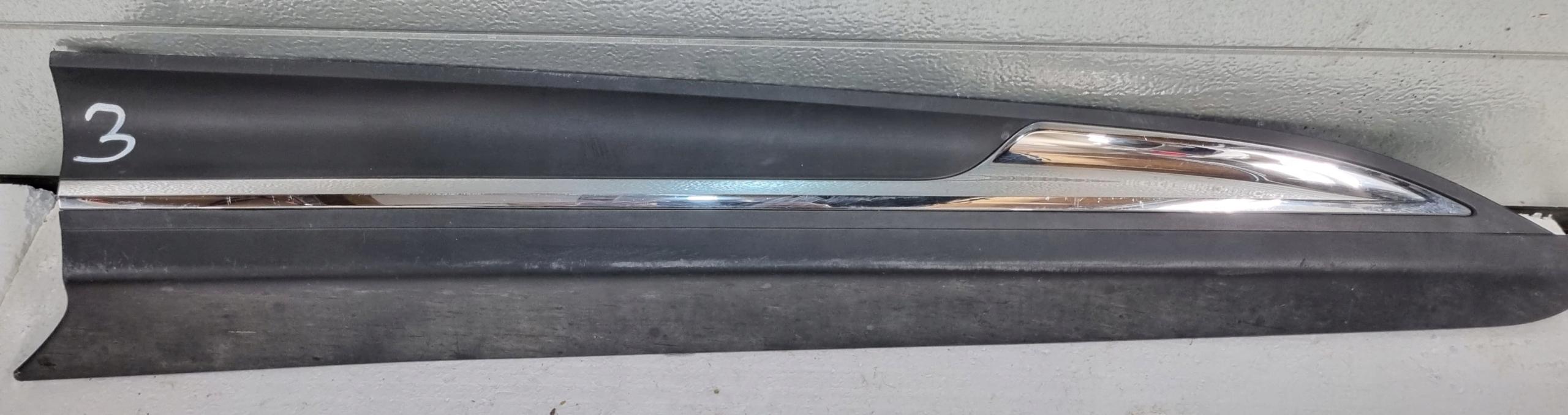 109079A2 - НАКЛАДКА НА ДВЕРЬ RENAULT SCENIC IV 16-ПЕРЕДНЯЯ ПРАВАЯ