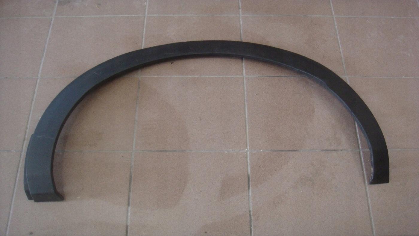 НАКЛАДКА НА КРЫЛО ЛЕВЫЙ ЗАДНИЙ PEUGEOT 3008 II