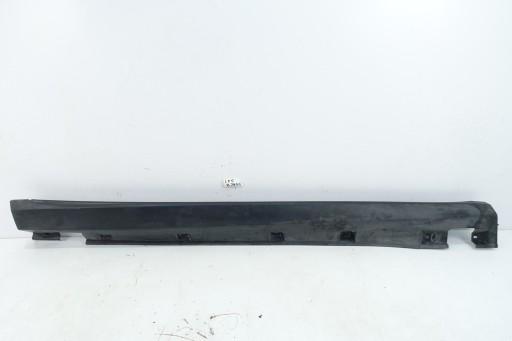 A1646900840 - Накладка порога права MERCEDES ML W164