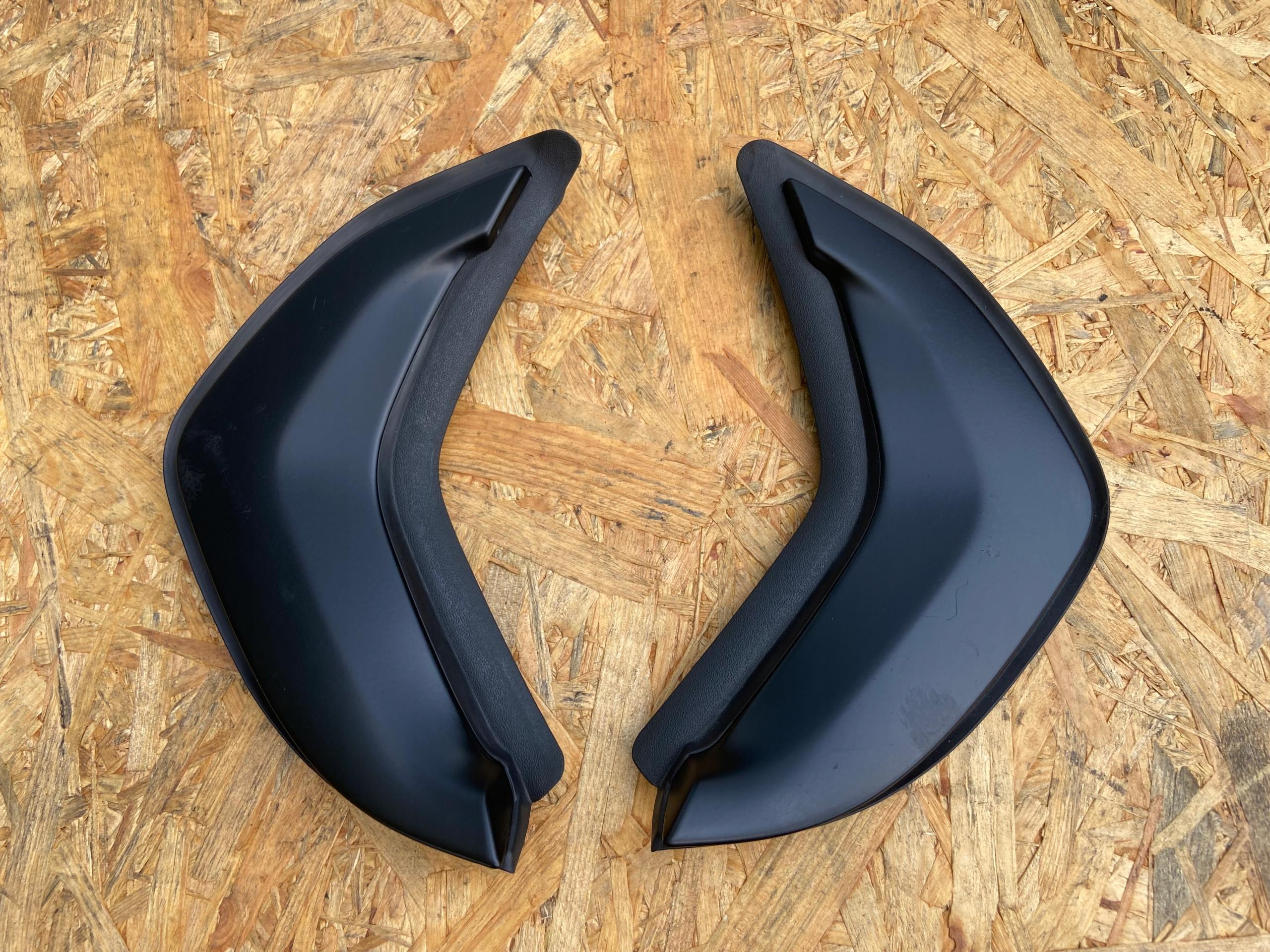 7449353 - Накладка брызговика зд BMW G20 7449354