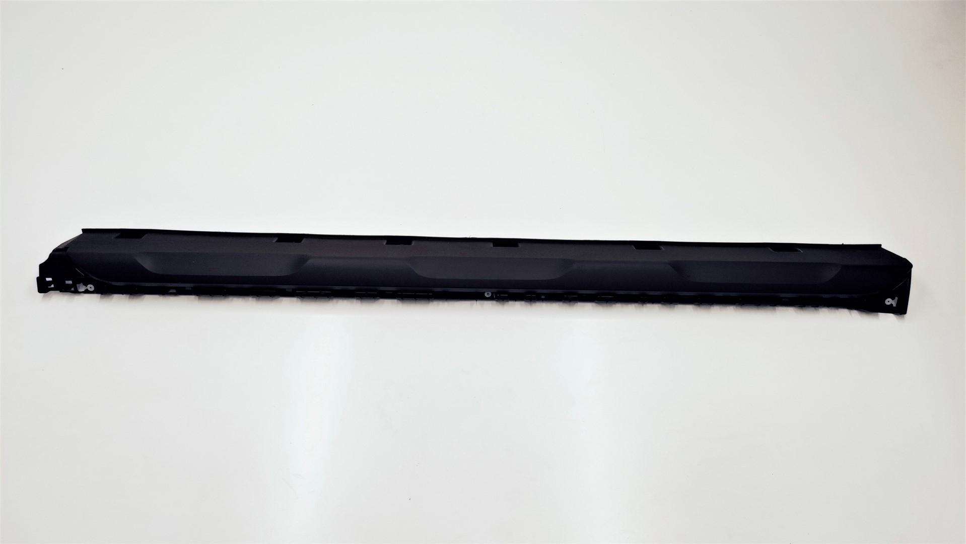 ПЕДАЛЬ ПОРОГА ПРАВАЯ DACIA DUSTER II 764260493R