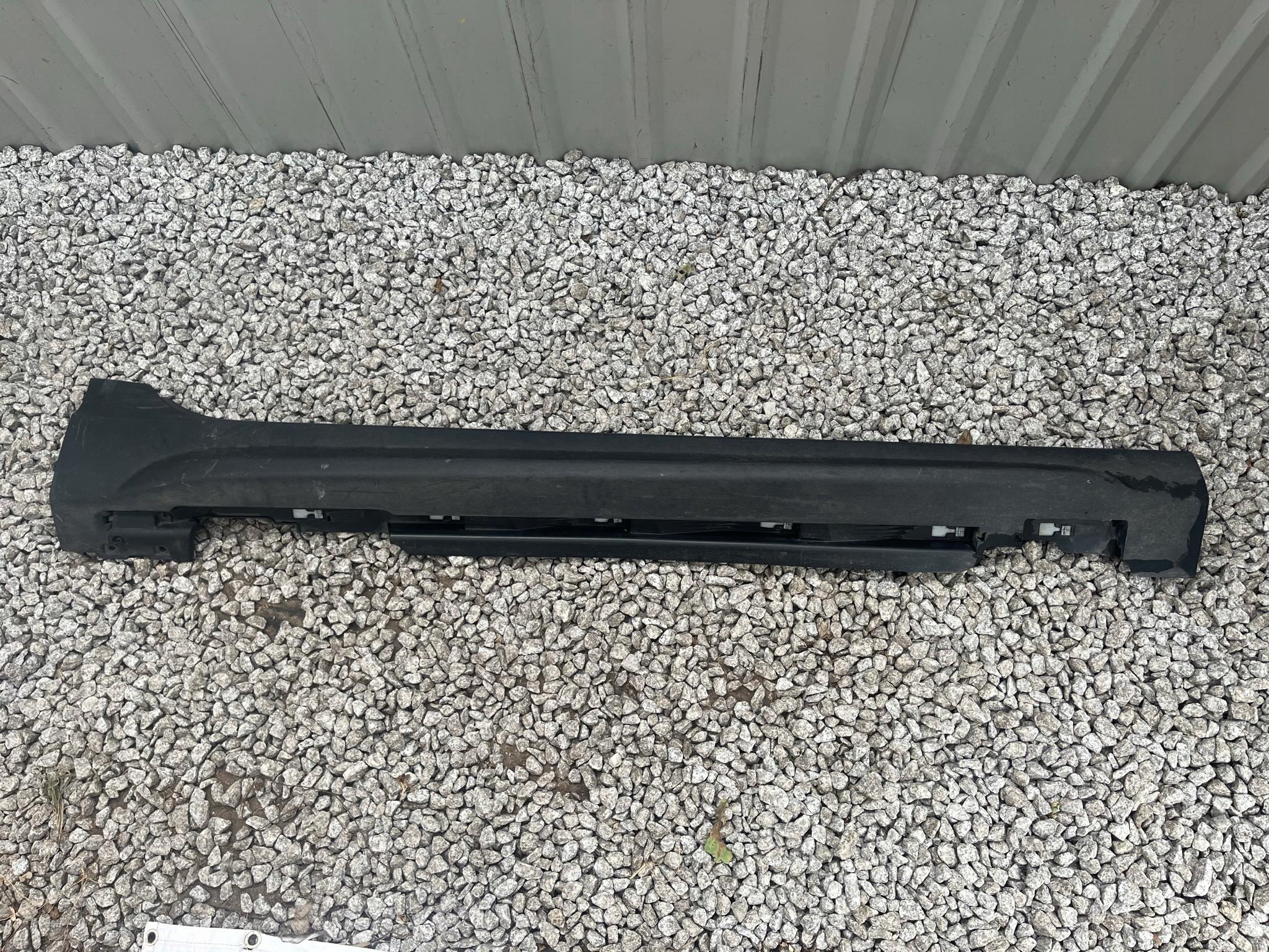 3129 - Педаль порога права VOLVO V40 CROSS COUNTRY 12-