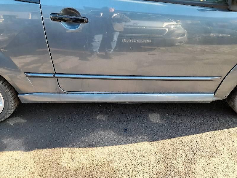 Педаль порога правая внешняя EZWC CITROEN C2