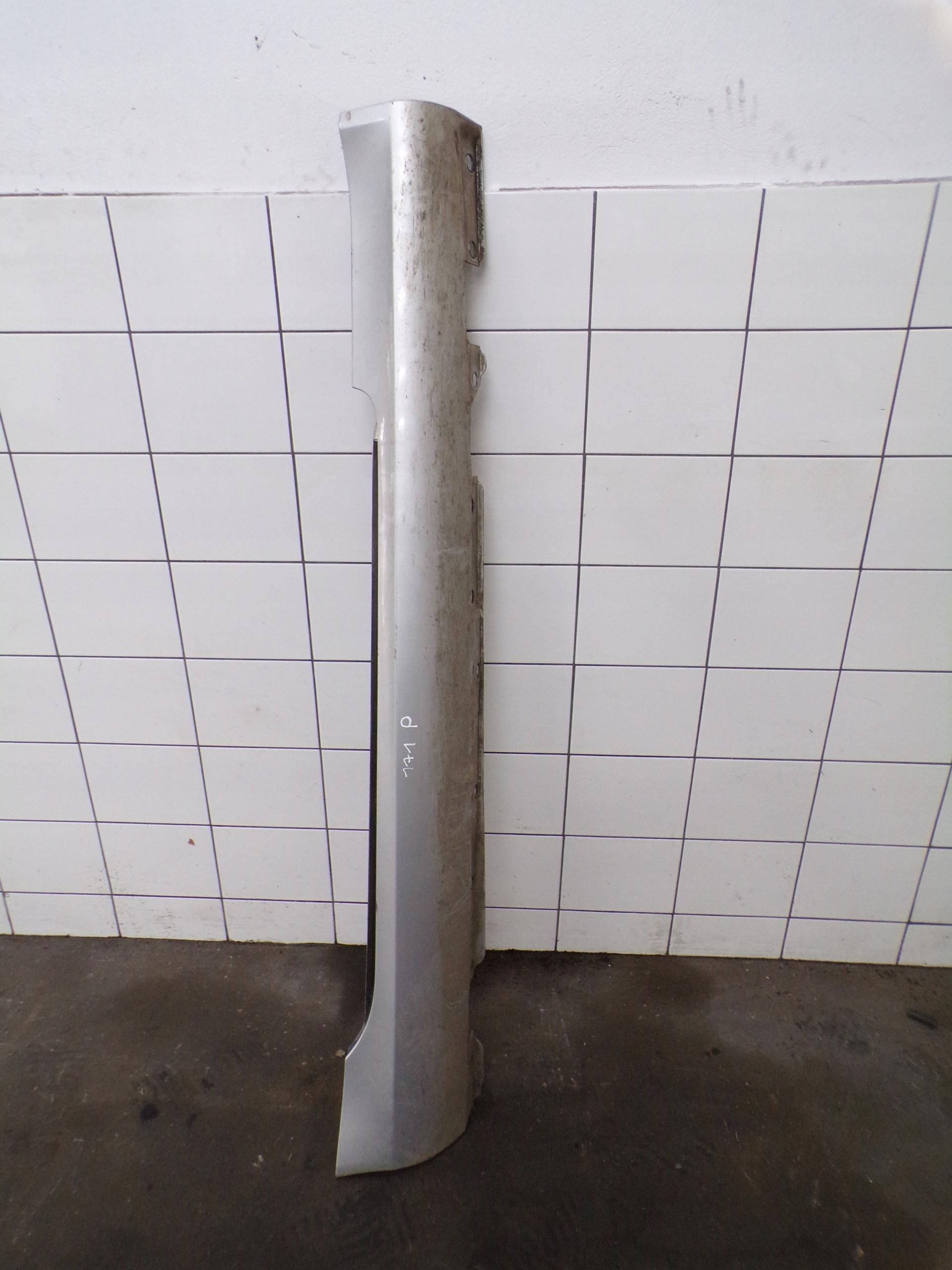 ПЕДАЛЬ ПОРОГА ПРАВАЯ MERCEDES SLK R 171