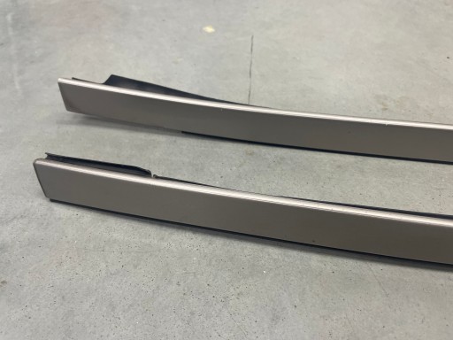 НАКЛАДКА ПЕРЕДНЬОГО ВІКНА ЛІВА ПРАВА F10 F11 LIFT A72 ОРИГІНАЛ