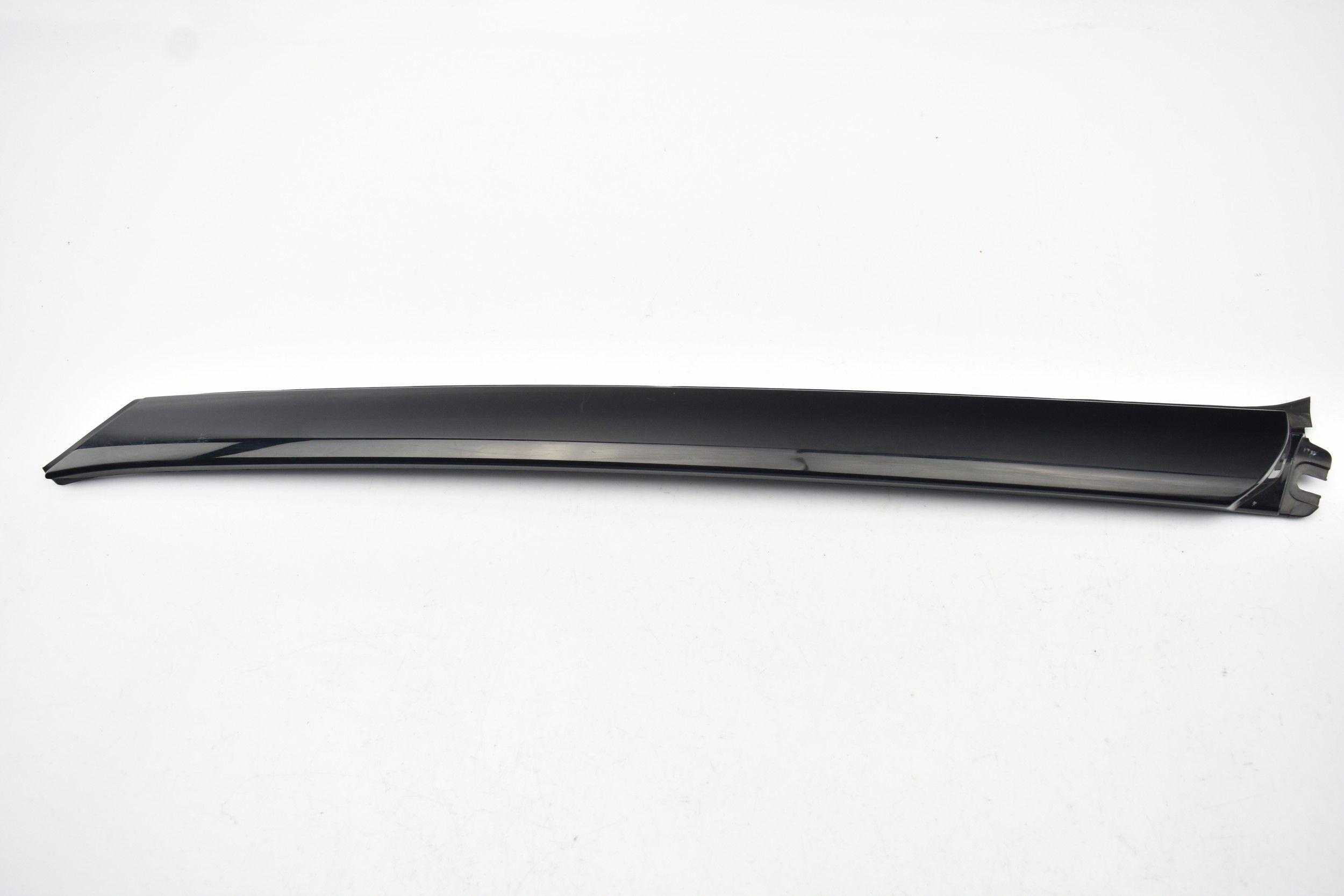 Накладка лобового стекла П 768366PA0A JUKE II F16