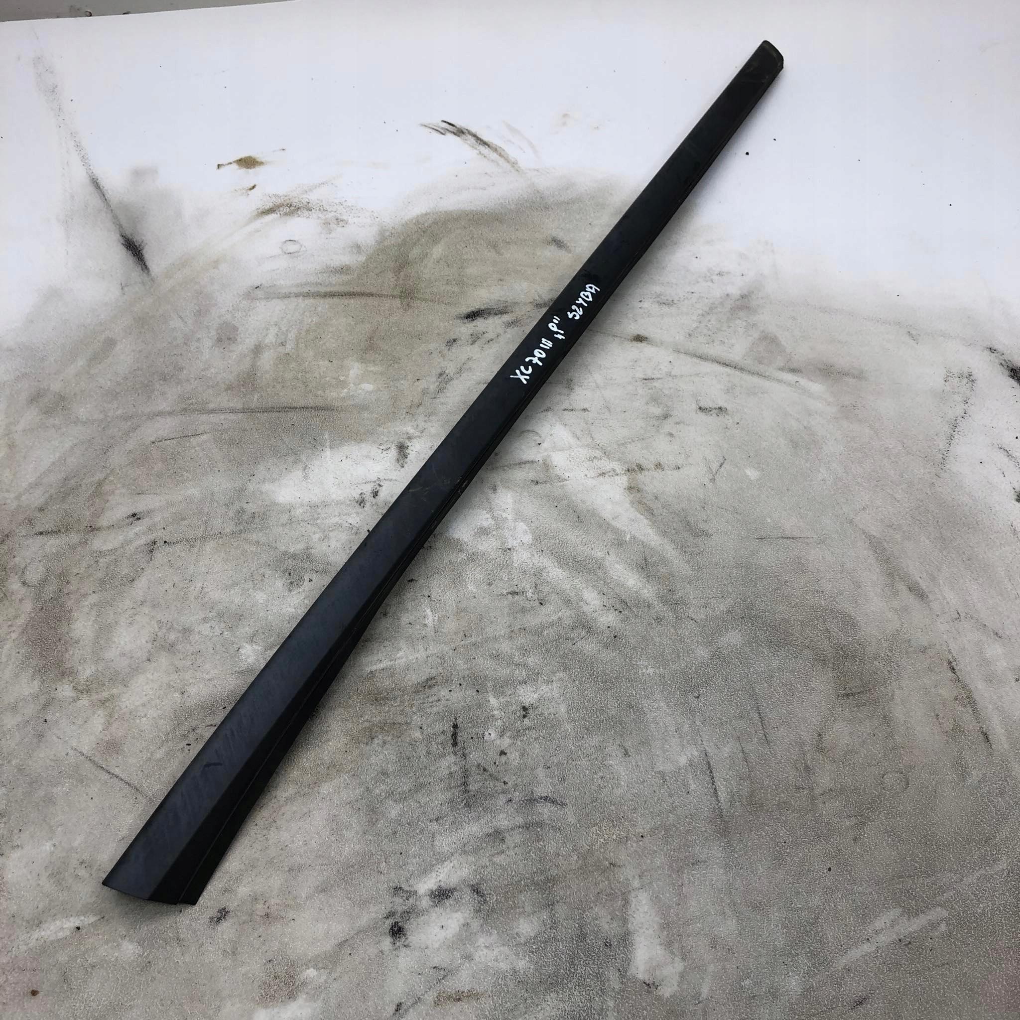 30753553 - Панель лобового стекла правая XC70 III V70 III