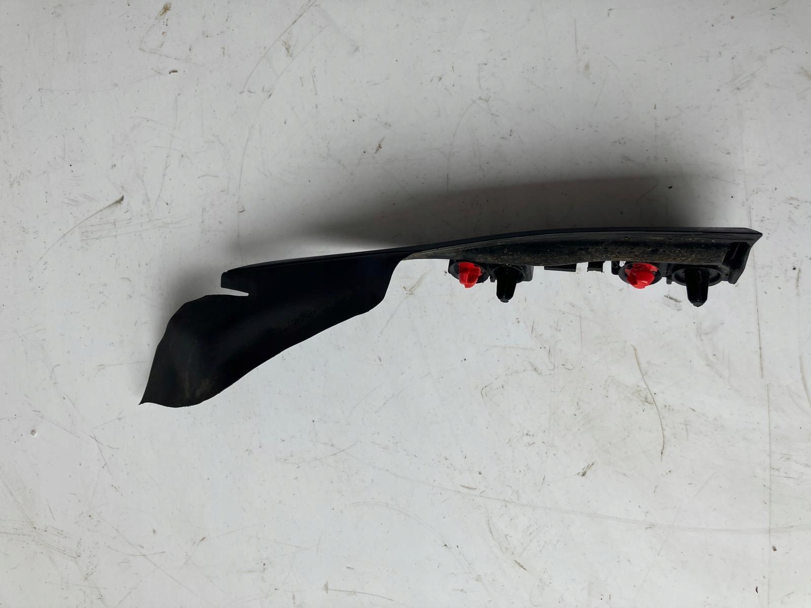 ТОРЦЕВА КРИШКА КРИЛА ПРАВА CACTUS 9804826680