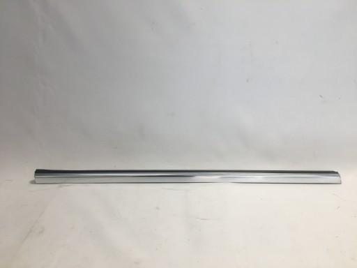 A1177250282 - Внешняя отделка двери правая передняя хром CLA W117