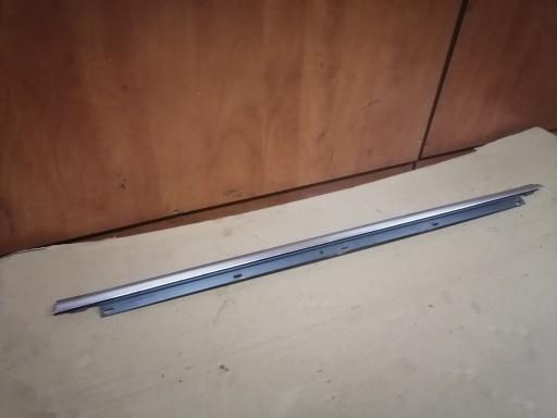 Скребок двери задний AUDI A6 C6 4F0853763C