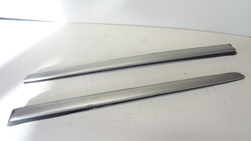 Накладка права CITROEN C5 III 9659145980