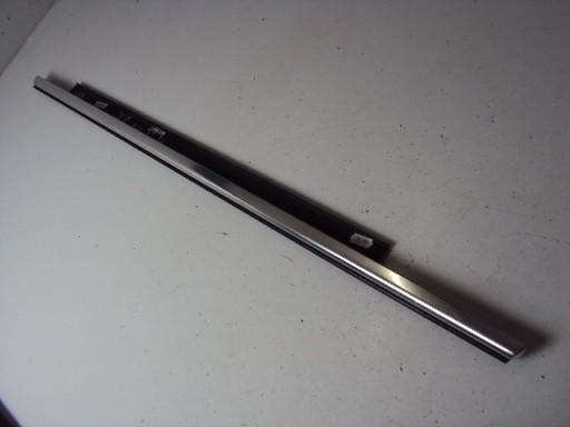 4G0853764 - СКРЕБКОВАЯ полоса правая задняя AUDI A6 C7 AVANT 11-