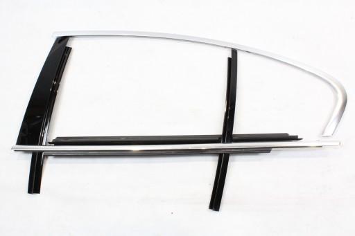 7390139 7390141 - Молдинги хром лайн двері зд л BMW G30