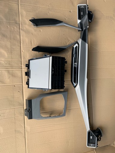 ДЕКОР ПОЛОСЫ BMW G20 G21 LIFT 6806790 6807232