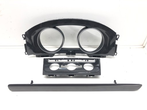 ДЕКОР СМУЖКИ VW GOLF VII 5G1863100C Хетчбек